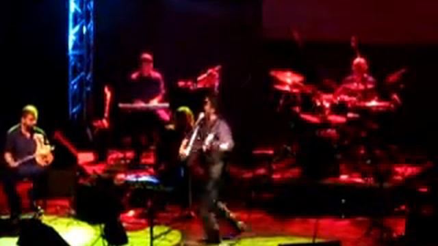 Tzouganakis Michalis Milo sou me ta matia mou смотреть онлайн