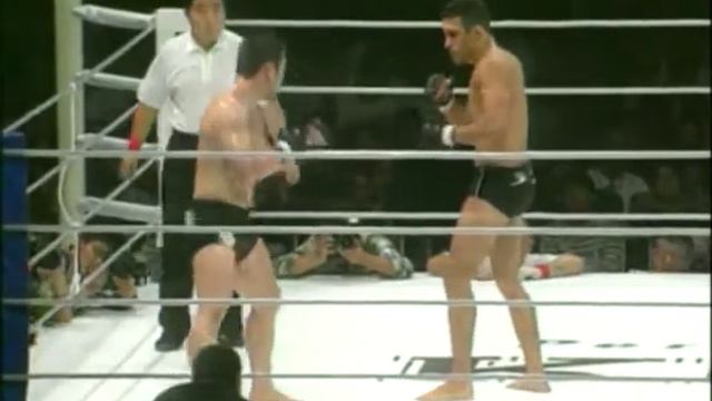 Pride 1 - Renzo Gracie vs Akira Shoji смотреть онлайн