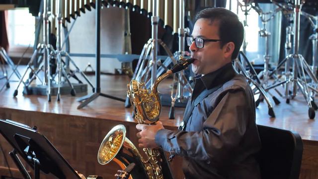 Grossman Ensemble premieres Shulamit Ran's "Grand Rounds" смотреть онлайн