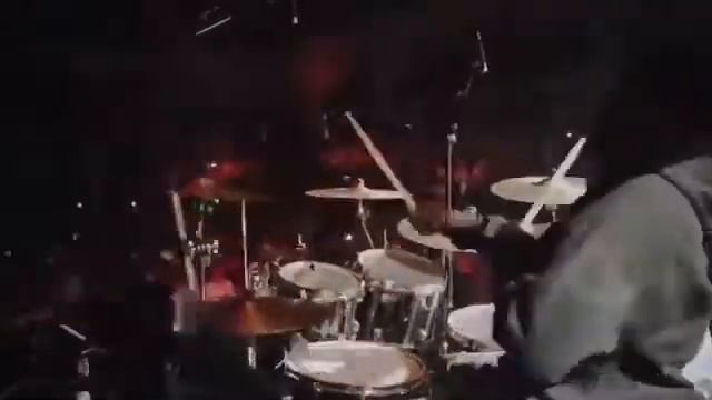 Michael Todd playing the drums v01 смотреть онлайн