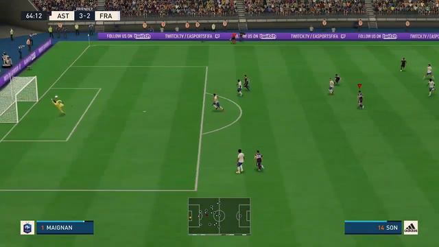EA SPORTS™ FIFA 23 Standard Edition Xbox One - Fun plays with the crew смотреть онлайн