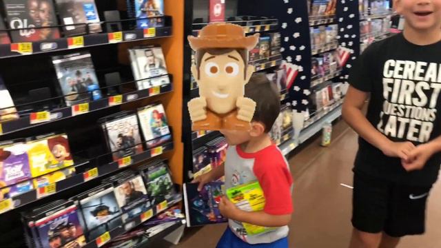 Detective Pikachu Avengers Endgame & Wonder Park BLU-RAY DVD Movie Hunt! You Voted see who Won! смотреть онлайн