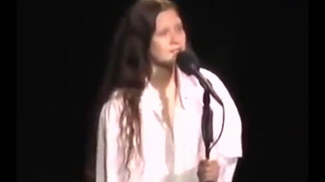 Even MORE musical moments that should clear your skin 😩 смотреть онлайн