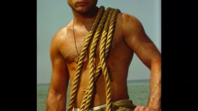Stuart Manning Shirtless смотреть онлайн