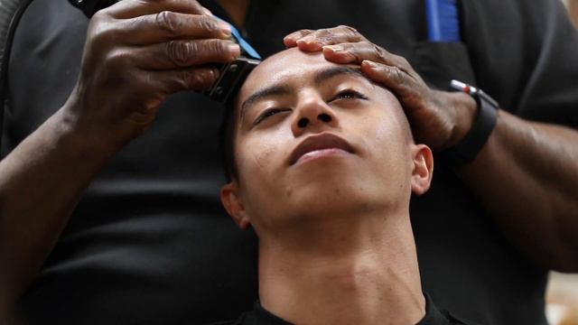 Basic Training Haircut смотреть онлайн