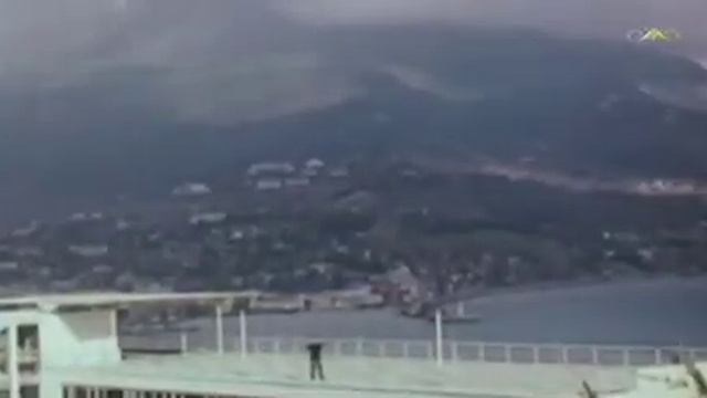 В Ялте ноябрь смотреть онлайн