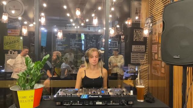 Emberche - Spontan Rhythms #6 смотреть онлайн