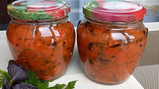 Базиликовый соус на зиму Вкусно к любому блюду или просто с хлебом смотреть онлайн