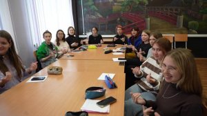 Язык жестов: как начать общение с глухим человеком