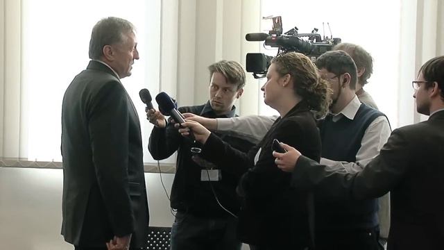 Topolánek kritizoval německou policii смотреть онлайн
