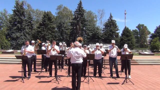 Поппури на темы Кубанских песен Во славу Кубани инстр. Ю. Сотникова смотреть онлайн