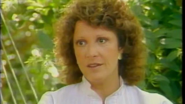 LINDA LAVIN - ENTERTAINMENT TONIGHT смотреть онлайн