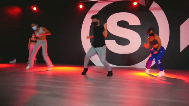 Crush - Jennifer Paige / Choreography by Derick Robinson смотреть онлайн