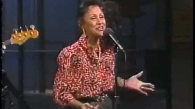 Darlene Love on Letterman December 16, 1986 смотреть онлайн