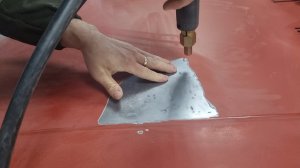 Устранение хлопуна на кузове автомобиля!