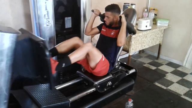 Legs Motivation (Hamza lahmar) Aymen kambosos Jr смотреть онлайн