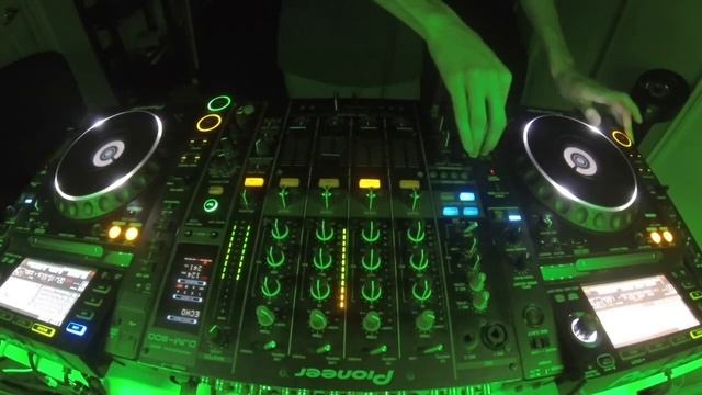 #069 Tech House Mix August 16th 2016 смотреть онлайн