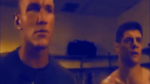 Trish Stratus and Legacy смотреть онлайн