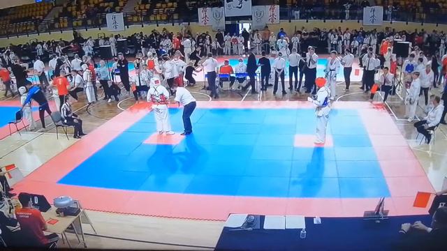 Митко Стоянов средец, Полша червен нагръдник смотреть онлайн