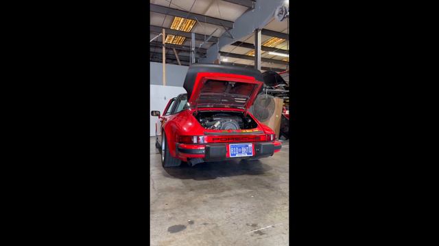 PCARMARKET Auction: Cold Start - 1978 Porsche 911 SC Targa смотреть онлайн