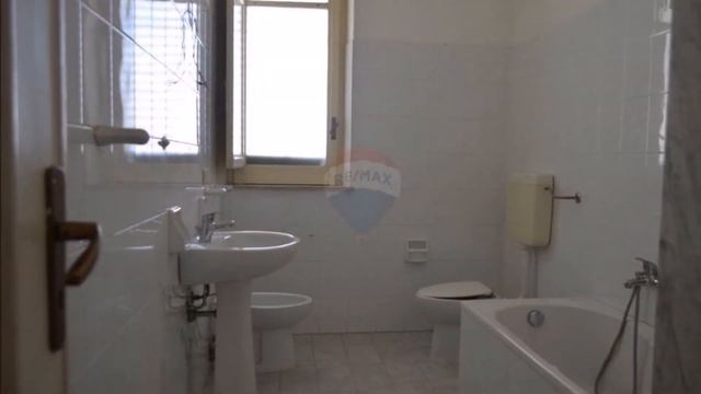 Bagheria : appartamento di 160 mq in centro citta' смотреть онлайн