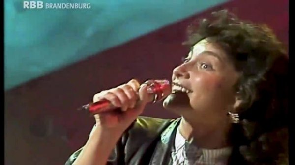 Ricchi e Poveri - Cosa Sei (1983)