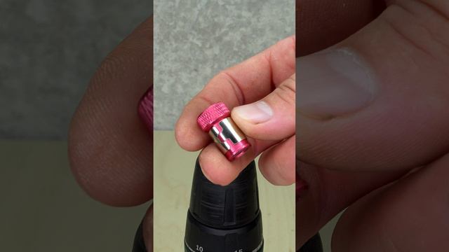 Интересная насадка на шуруповерт смотреть онлайн