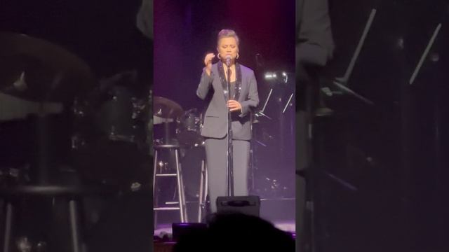 Lea Salonga Cover смотреть онлайн