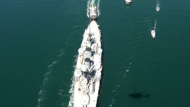 Θωρηκτό Αβέρωφ: Επιστροφή στο Τροκαντερό смотреть онлайн