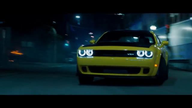 Dodge Challenger SRT Demon Hellcat Yellow Jacket Muscle Car Commercial Reklama смотреть онлайн