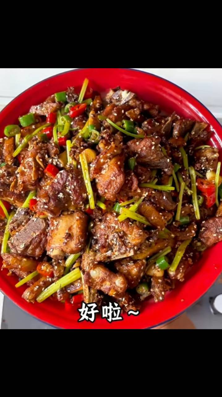 Блюдо из свинины и картофеля. смотреть онлайн