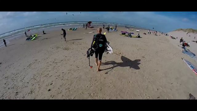 Kitesurfing Big Waves Capetown & France - Peter Lynn Swell - MKM 04 - GoPro Kiteboarding смотреть онлайн