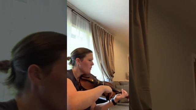 Leroy Anderson Favorites Violin 2 смотреть онлайн