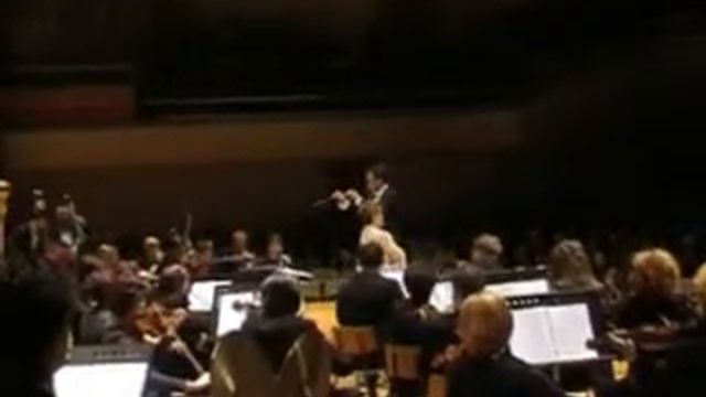 Corrado De Sessa dirige la grande aria di Traviata. смотреть онлайн