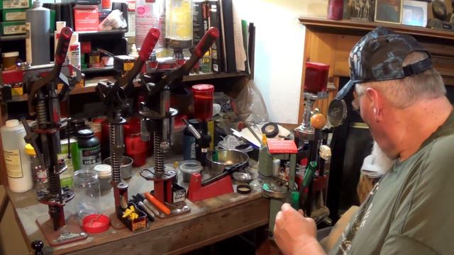 CoYote Buckshot Reloads! More IMR-Blue Powder Testing! смотреть онлайн
