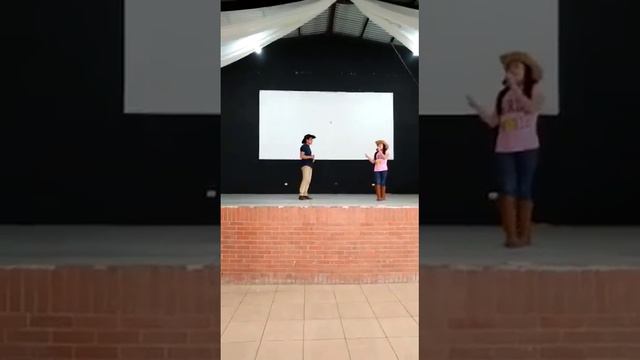 Papi de combate con Hanna Daniela.duo musical. смотреть онлайн