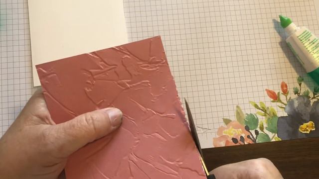 Painted Textures Embossing Folder with Paper Blooms DSP смотреть онлайн