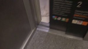 Лифт в ТЦ Тиара