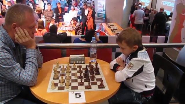 2015-09-06 Ilya Makoveev - Moscow Blitc смотреть онлайн