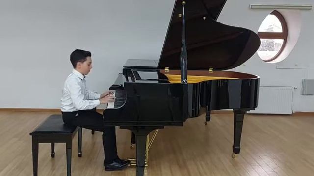 Муса Мирзоев "Прогулка" смотреть онлайн