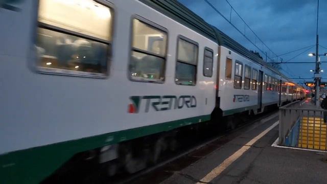 E464 409+4 MDVC+pilota 2 piani Trenord - Milano Greco - 26/02/2024 смотреть онлайн