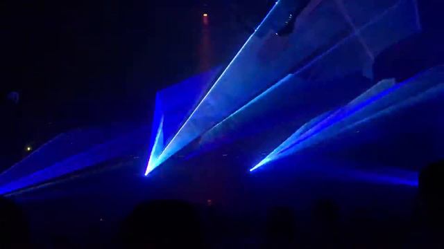 YASUTAKA NAKATA DJ смотреть онлайн