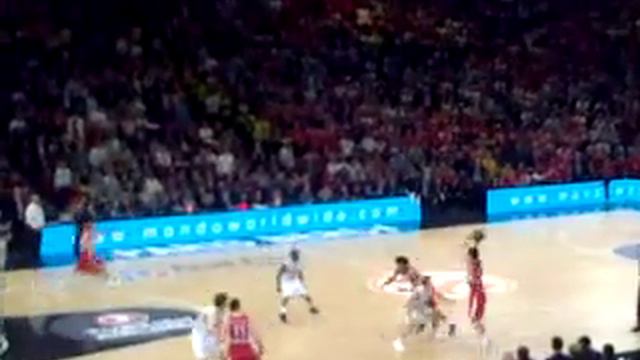 Josh Childress sends game to Overtime смотреть онлайн
