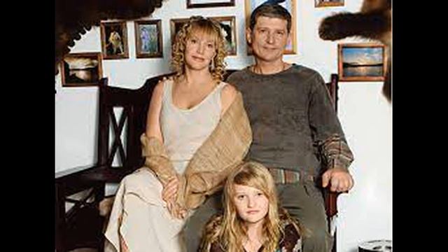 ПРОКЛОВА БУДЕТ ЖИТЬ С ЛЮБOBНИЦЕЙ МУЖА.