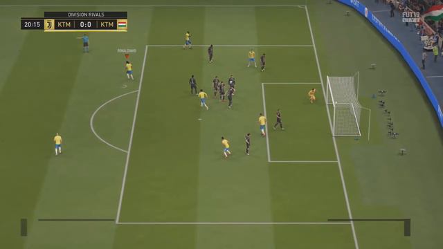 Najbardziej wyjątkowy piłkarz w całej FIFA 19! - Ronaldinho! смотреть онлайн