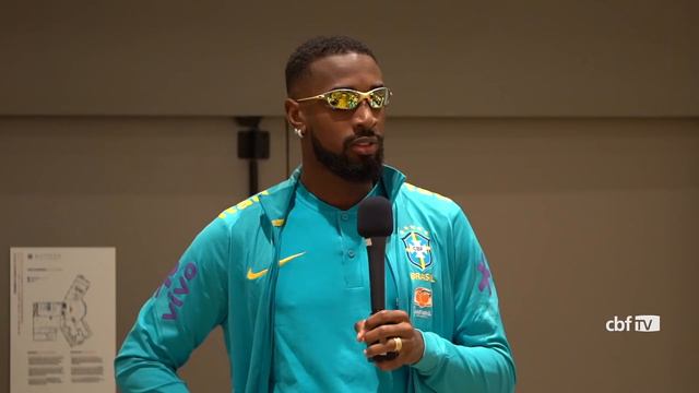 EMOÇÃO, CAVADA, DUETO e CORO de OURO o trote da Seleção Brasileira смотреть онлайн