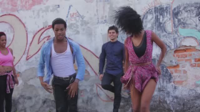 Salsa_videomix смотреть онлайн