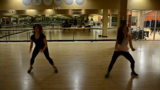 Get Low Dillon Francis & DJ Snake Zumba Routine смотреть онлайн