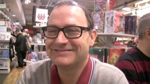 Jeremy Nicholas and Ian Dale In conversation at Waterstones Lakeside re West Ham смотреть онлайн