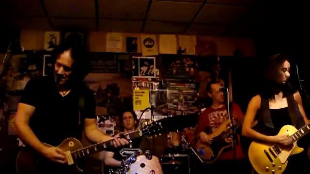 Vivian Campbell ~ Pour Some Sugar On Me ~ Baked Potato ~ 12/10/10 смотреть онлайн